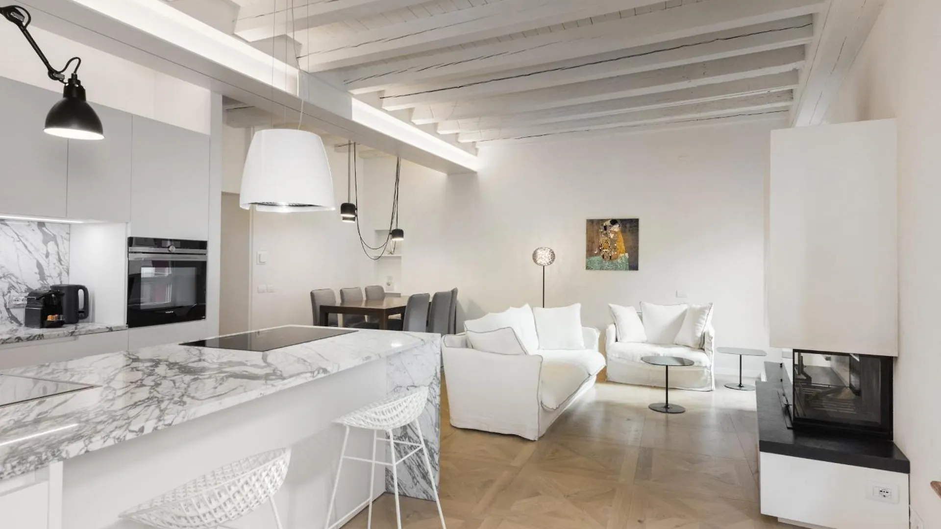 Flats4Rent Residenza Carmen Apartment Verona