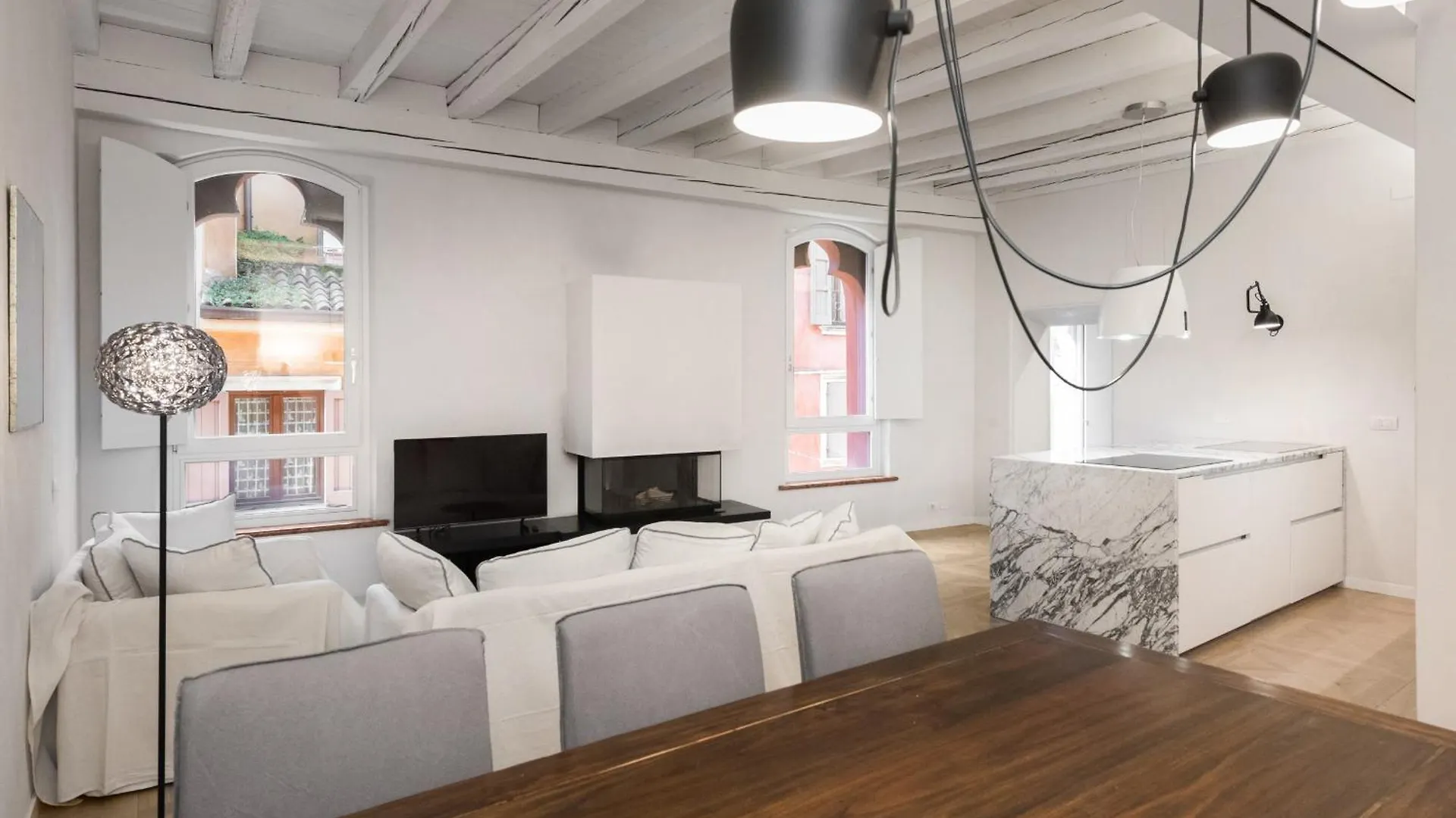 Flats4Rent Residenza Carmen Apartment Verona Italy